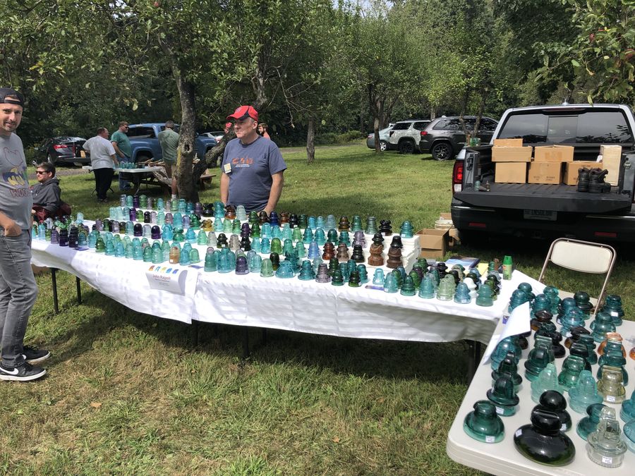 Insulator Shows > Connecticut Yankee Polecat Swap Meet 7