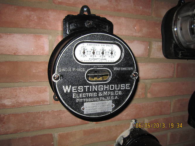 Go-Withs > Westinghouse Type-B Watthour Meter.