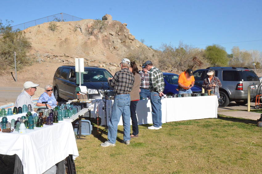 Insulator Shows > YUMA AZ. 2/4/2017
