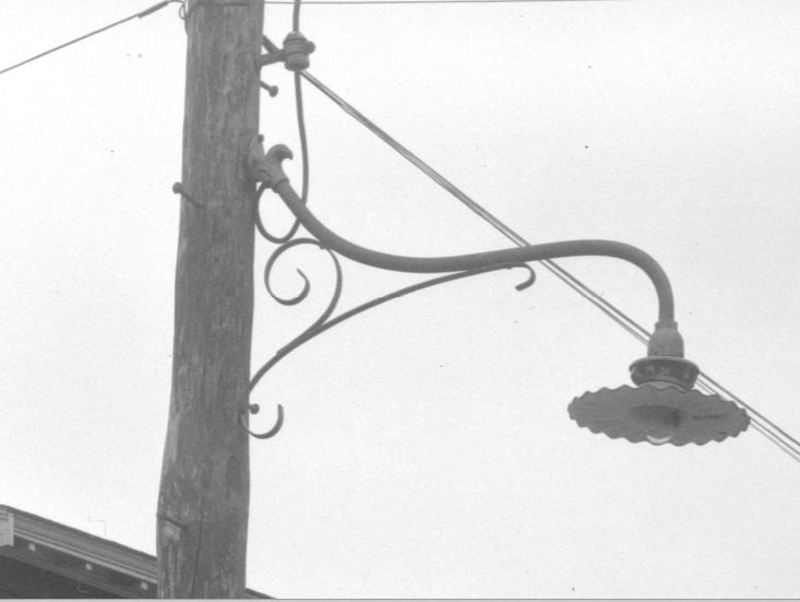 Vintage Photographs > Malden, MA, 1936. Closeup of Radial Wave Street